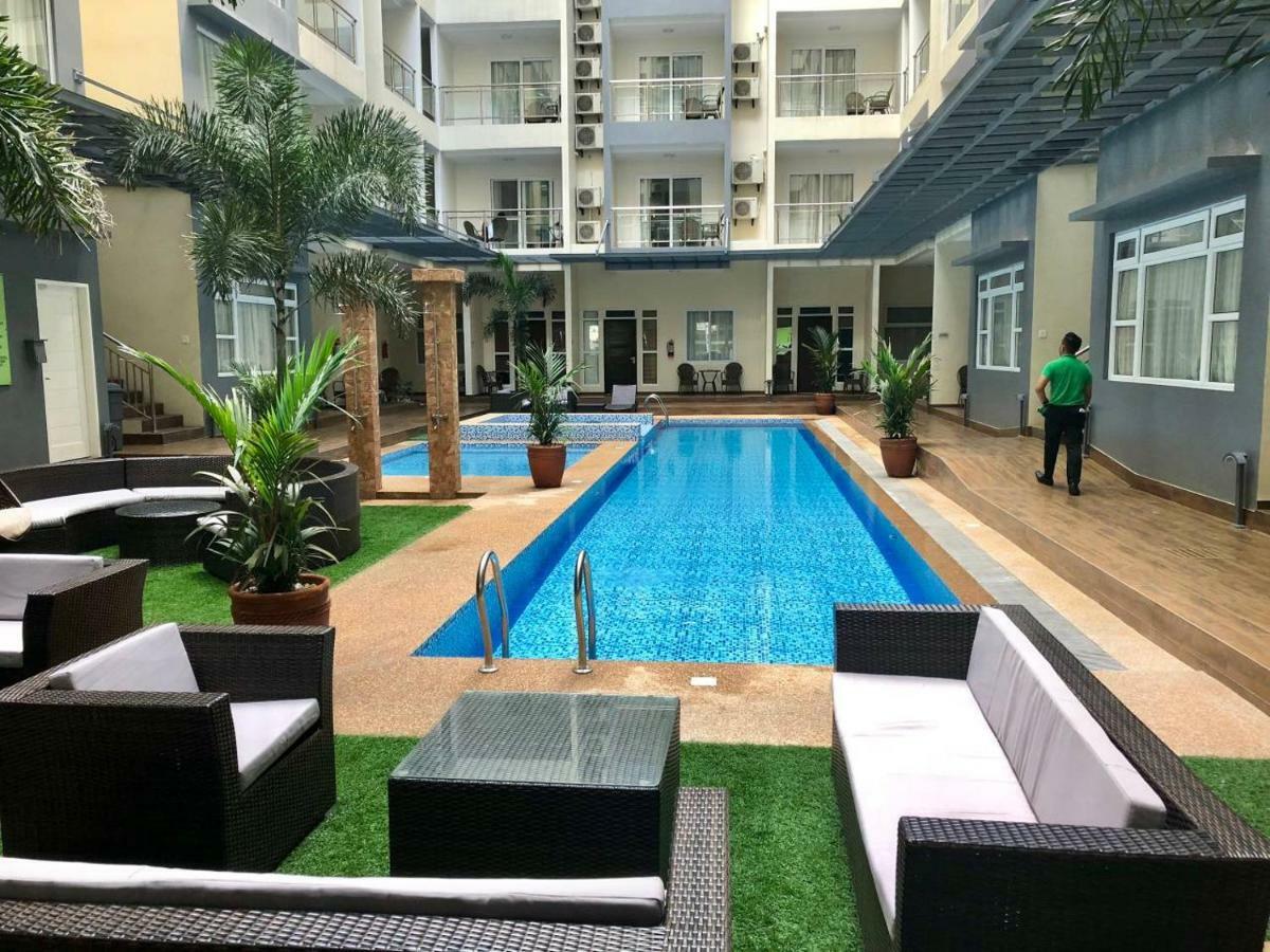 Beautiful Condo In The New La Grande Resort อังเฮเลส ภายนอก รูปภาพ